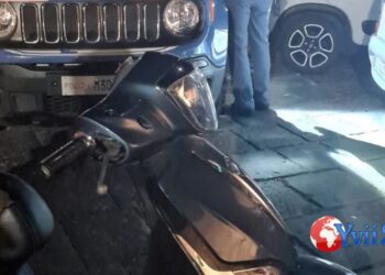 Adrano. Dà in escandescenza contro la Polizia, denunciato