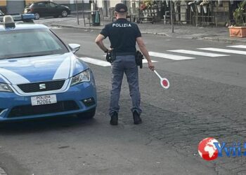 Catania. Volanti a tappeto per tutta la città, 2 denunce e un arresto