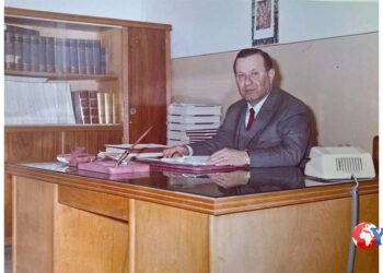 Lunedì 27 alle ore 10.30, presso l'I.C. "Can. Vincenzo Bascetta" di Adrano, sarà scoperta una targa in memoria del Prof. Vincenzo Pistorio