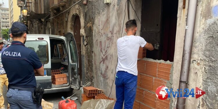Catania. Polizia a San Berillo, chiusa casa di prostituzione