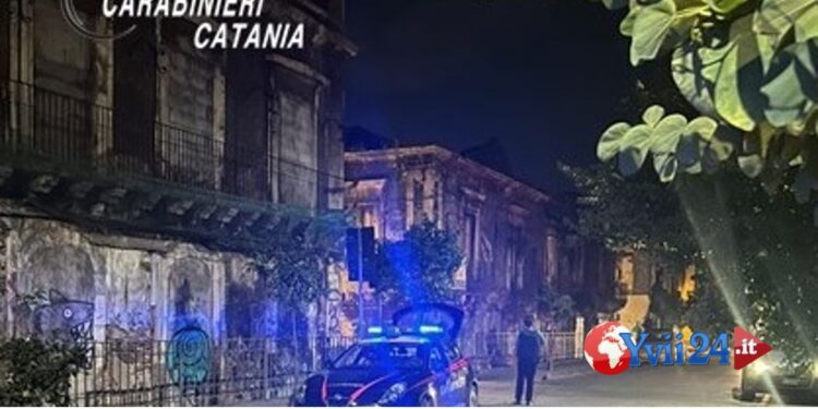 Catania. Fine domiciliari e torna a spacciare, arrestato 29enne