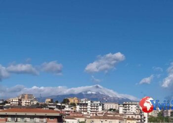 Etna. Riecco la neve nella sua parte sommitale