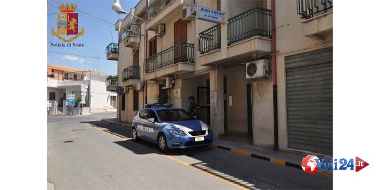 Il Commissariato di Comiso ha eseguito un arresto ai domiciliari di una 66enne nota alla Polizia per la sua propensione a delinquere