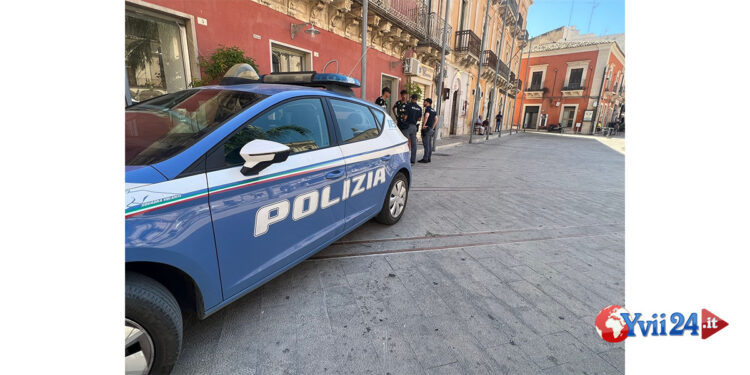 Il commissariato di Comiso ha eseguito due ordini di carcerazione per due pregiudicati locali, uno condannato a 7 anni e l’altro a 4