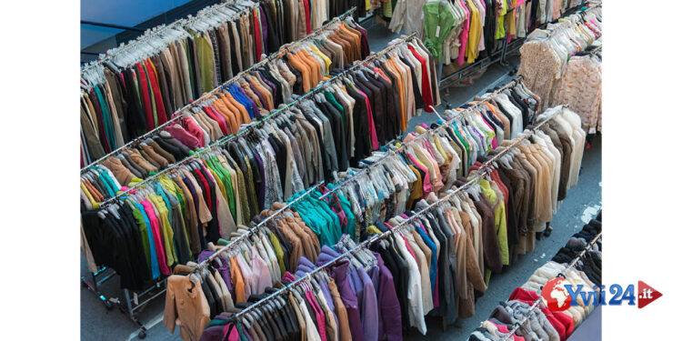 Il bel tempo nell’isola lascia invenduto nei negozi l’abbigliamento autunnale-invernale. Un appello da Confcommercio per un aiuto
