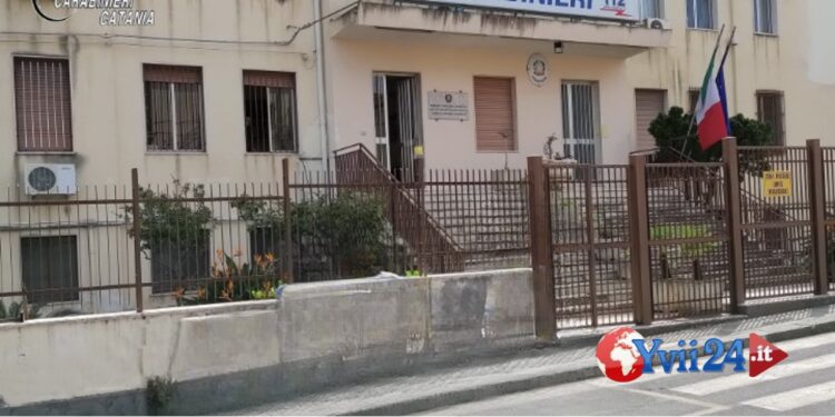 Prov. Catania. Viola divieto avvicinamento alla compagna, arrestato