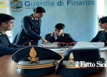 La GdF di Palermo (VIDEO) ha eseguito i domiciliari a 2 imprenditori e l’obbligo di dimora ad un altro, 24 indagati, sequestrati somme e beni