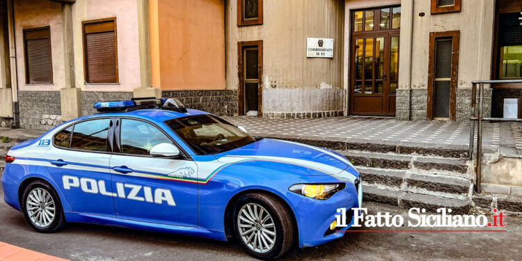 Il Commissariato di Adrano ha riposto ai domiciliari un fidanzato che non si era fatto trovare in casa seppure gravato di “codice rosso”