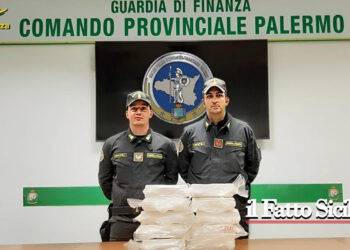 La GdF di Palermo ha sequestrato circa 11 kg di cocaina occultata in un’automobile controllata allo svincolo di Buonfornello: valore € 1 mln