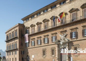 Lo prevede una norma stralcio della finanziaria approvata stamani per le donne sfregiate e gli orfani di femminicidi