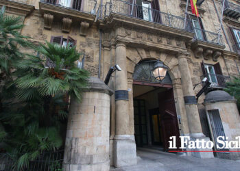 Raddoppiato il tetto dei rimborsi per le missioni e le trasferte degli amministratori delle partecipate della Regione