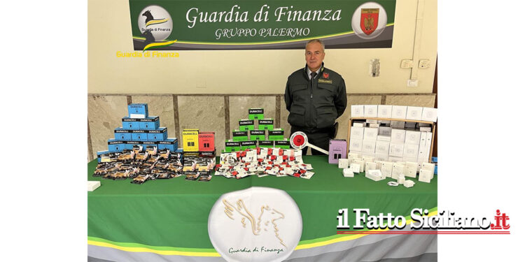 La GdF di Palermo ha sottoposto a sequestro 4.524 prodotti elettronici contraffatti e denunciato un commerciante