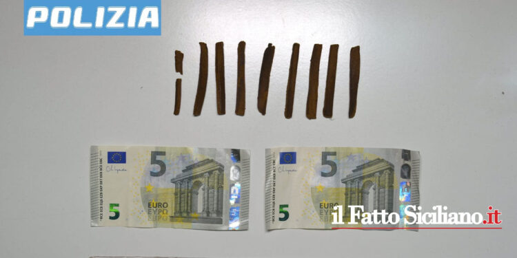 Il Commissariato di Vittoria ha eseguito la misura cautelare ai domiciliari nei confronti di uno straniero che spacciava hashish