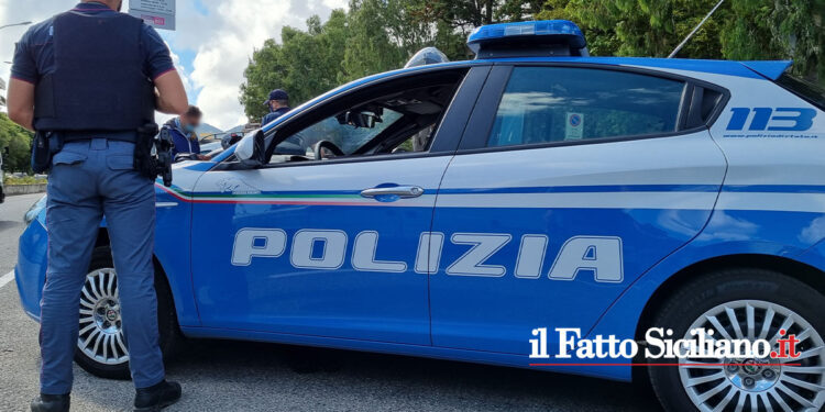 Catania. In moto con coltelli e scacciacani