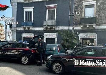 Arrestato dai CC di Catania Piazza Dante un pusher mauriziano 25enne per spaccio di metanfetamine e già arrestato nel 2021