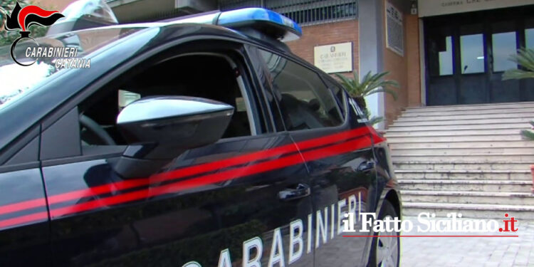 I CC di Guardia Mangano della Compagnia di Acireale hanno fermato un 33enne pluripregiudicato per il tentato omicidio di un 29enne