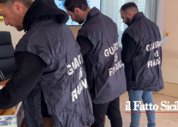 La GdF di Siracusa ha eseguito tra Siracusa e Messina 10 misure cautelari per indebita percezione di erogazioni pubbliche