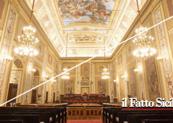 Maggioranza di centrodestra in fibrillazione, bocciata la sanatoria sull’ineleggibilità, rinviato il ritorno delle Province