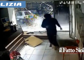 Adrano. Arrestato l’autore dei furti con “spaccata”