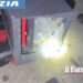 La Polizia di Stato di Catania rinviene in uno stabile una cassaforte, con i VV.FF la apre e trova marjuana, hashish e i documenti del pusher