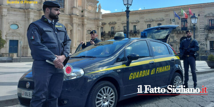 La GdF di Acireale ha scoperto 17 lavoratori impiegati irregolarmente all’interno di una nota caffetteria e pasticceria del territorio acese
