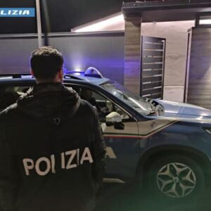 Eseguite dalla Polizia di Stato di Caltanissetta 55 misure cautelari per mafia, estorsione, spaccio e armi. Impiegati 500 agenti da tutta Italia