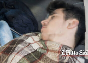 Prov. Catania. Ladro stanco si addormenta nell’auto rubata
