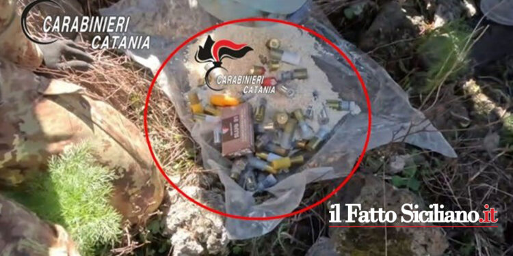 I CC di Randazzo hanno rinvenuto, in un terreno demaniale sotto pesanti pietre laviche, quasi 200 munizioni