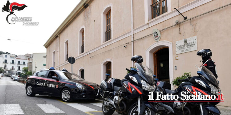 5 custodie cautelari eseguite dai CC di Cefalù in una cooperativa che faceva restituire la retribuzione ai docenti in cambio di punteggio