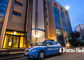 La Polizia di Stato di Ragusa ha eseguito tre misure cautelari a minorenni tunisini che scippavano e rapinavano anziani