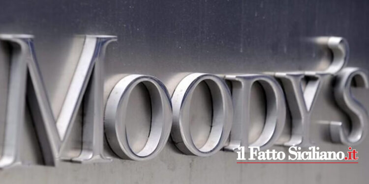 L’agenzia Moody’s, analogamente a quanto fatto nei mesi scorsi da Fitch, ha ritoccato al rialzo il rating della Regione Siciliana