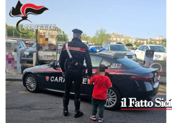 I CC del Radiomobile di Catania e del Reggimento a cavallo hanno ritrovato il bimbo che si era allontanato dai genitori