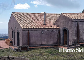 Parco dell’Etna: le linee tagliafuoco, realizzate dai ragazzi migranti, sono quasi terminate e le cucine solo da accendere