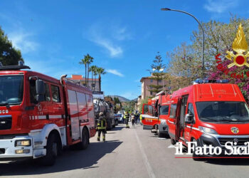 Cinque operai sono morti in un incidente avvenuto a Casteldaccia, nel palermitano. Un sesto operaio è grave in ospedale a Palermo