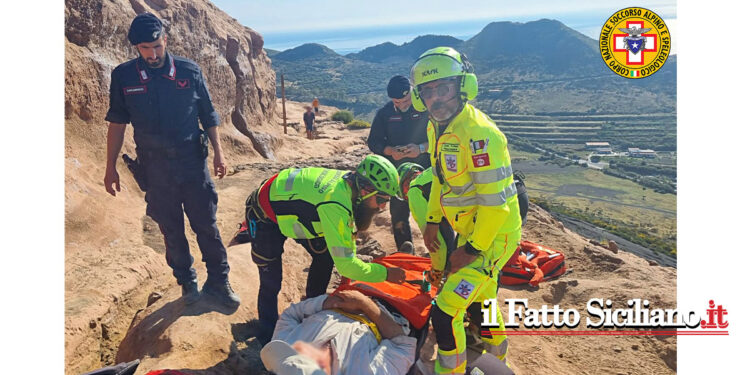 Il Soccorso Alpino e Speleologico Siciliano è intervenuto sull’Etna e Vulcano per due motociclisti e un turista infortunatisi