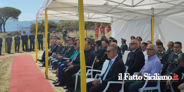 A Patti nel 250° anniversario della GdF sono stati piatati 250 alberi nella Riserva Naturale Orientata “Laghetti di Marinello”