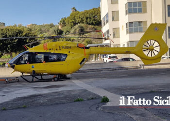 Un operaio 49enne è rimasto gravemente ferito cadendo da un ponteggio a Donnalucata. Trasportato d’urgenza in elisoccorso