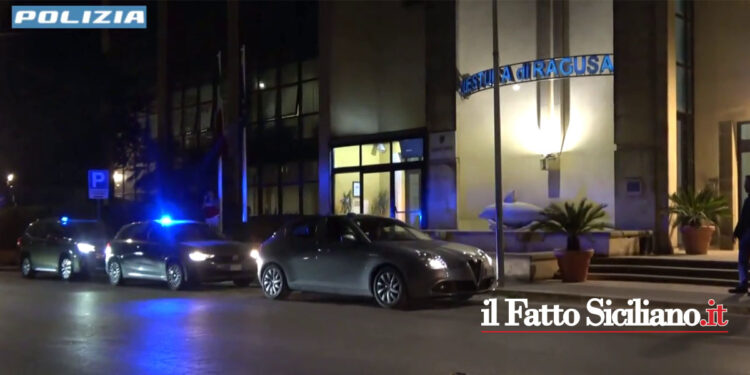 Eseguiti dalla Polizia di Stato di Ragusa 4 arresti di pregiudicati per mafia: volevano eliminare il collaboratore di Giustizia. L’OPINIONE