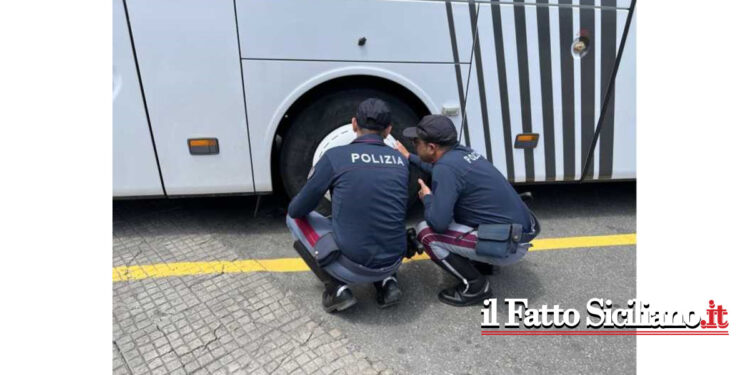 La Polizia stradale di Messina ha intensificato i controlli sugli pneumatici dei veicoli: 16 i mezzi a cui è stata sospesa la circolazione
