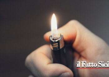 Prov. Catania. Minaccia di dar fuoco al comune. Fortunatamente era solo acqua