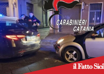 Prov. Catania. Minorenne sfreccia a tutta velocità in auto e non si ferma all’alt dei Carabinieri