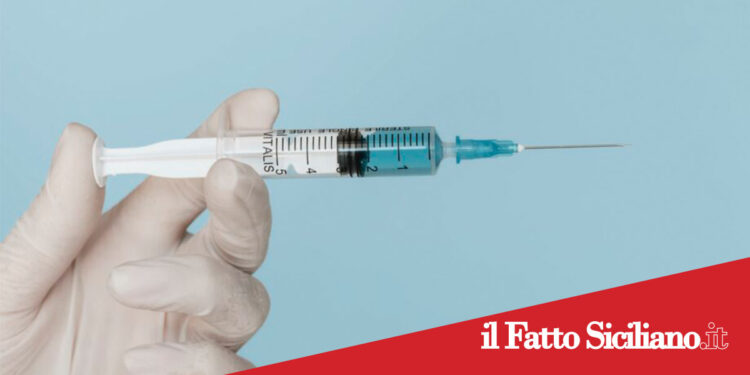 Catania. Iniettava filler nelle labbra abusivamente. Denunciata estetista