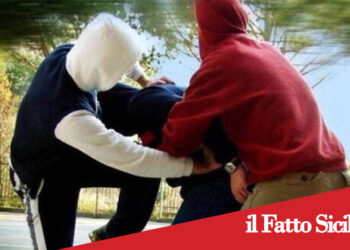 Acireale. Rissa tra giovani in pieno centro. Quattro ragazzi denunciati