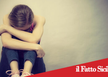 Catania. Donna tenta il suicidio, salvata dagli agenti di polizia