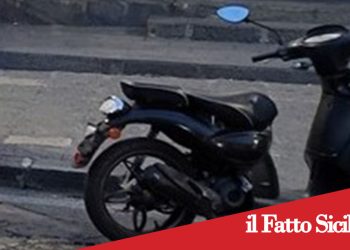 Catania. In giro con un motorino rubato