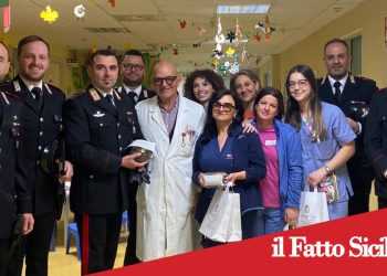 Biancavilla. I Carabinieri portano gli auguri di Pasqua ai piccoli pazienti dell’ospedale