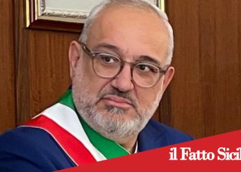 Adrano. Lettera anonima intimidatoria a casa del Sindaco Fabio Mancuso