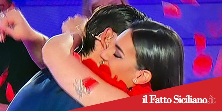 Uomini e Donne, è la catanese Elisa Leonardi la scelta di Ciro