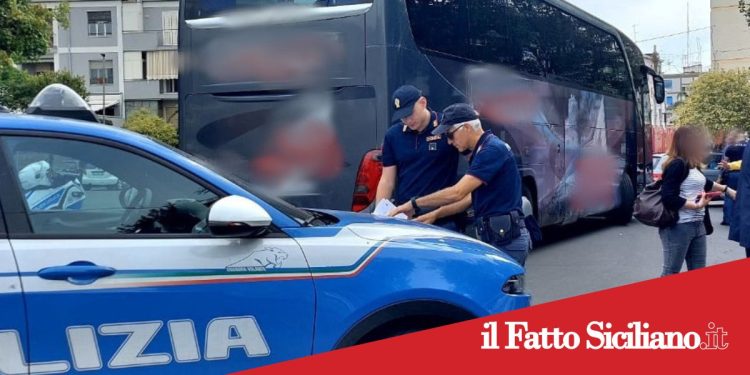 Acireale. Scoperti due pulmini irregolari. Gita annullata
