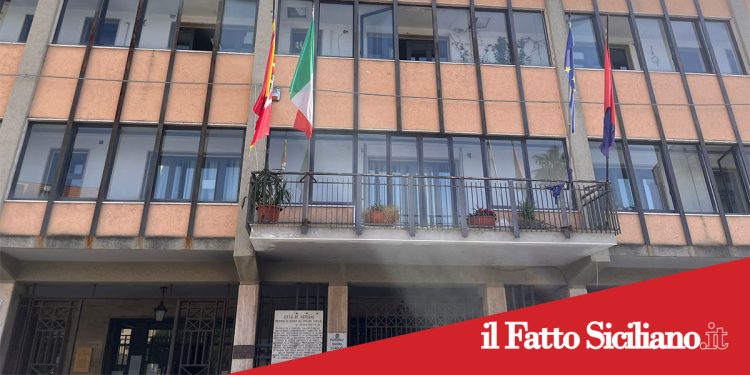 Paternò. Spazi scolastici cercasi